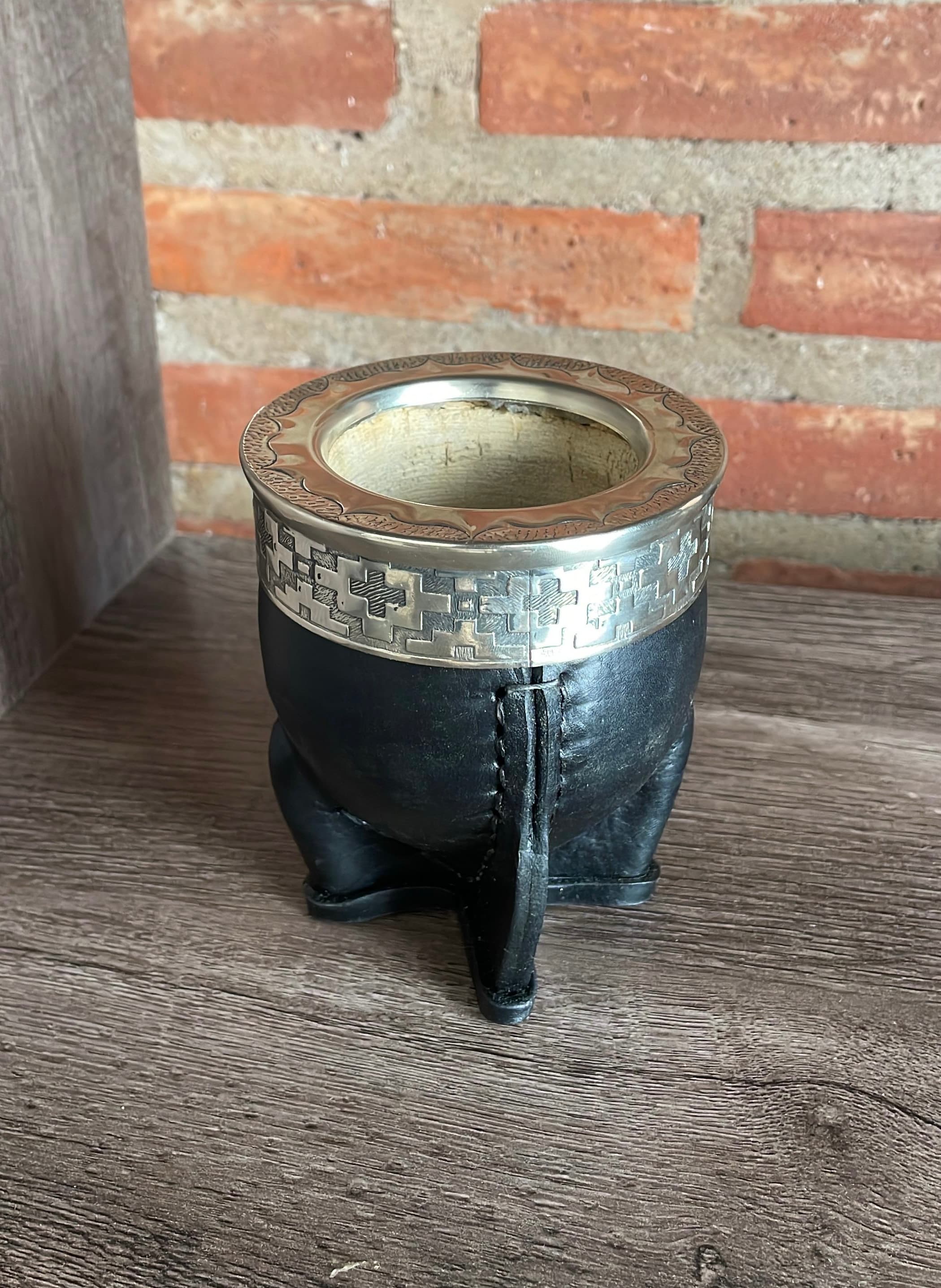 Imperial cincelado negro