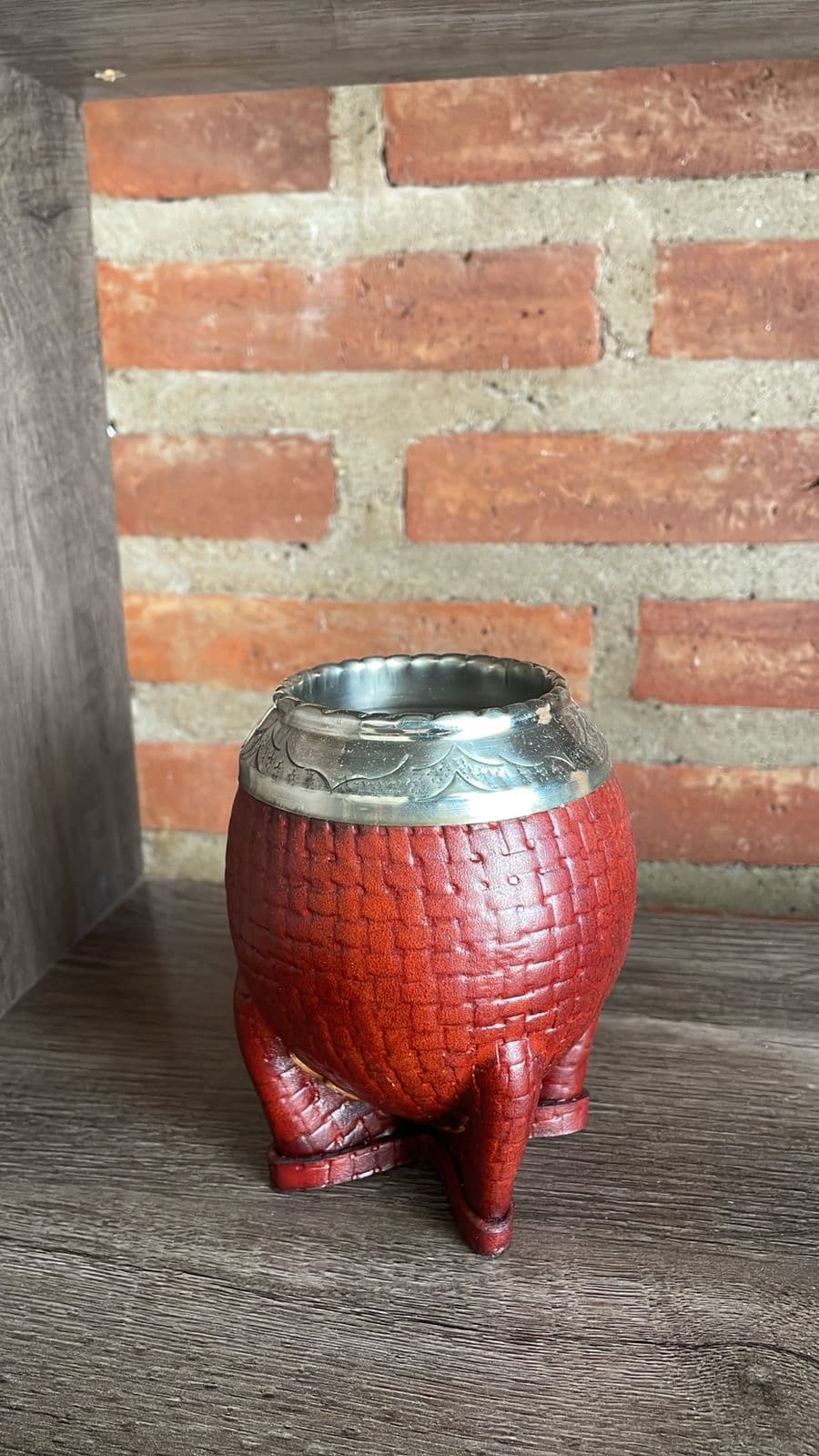 Torpedo croco cincelado borravino
